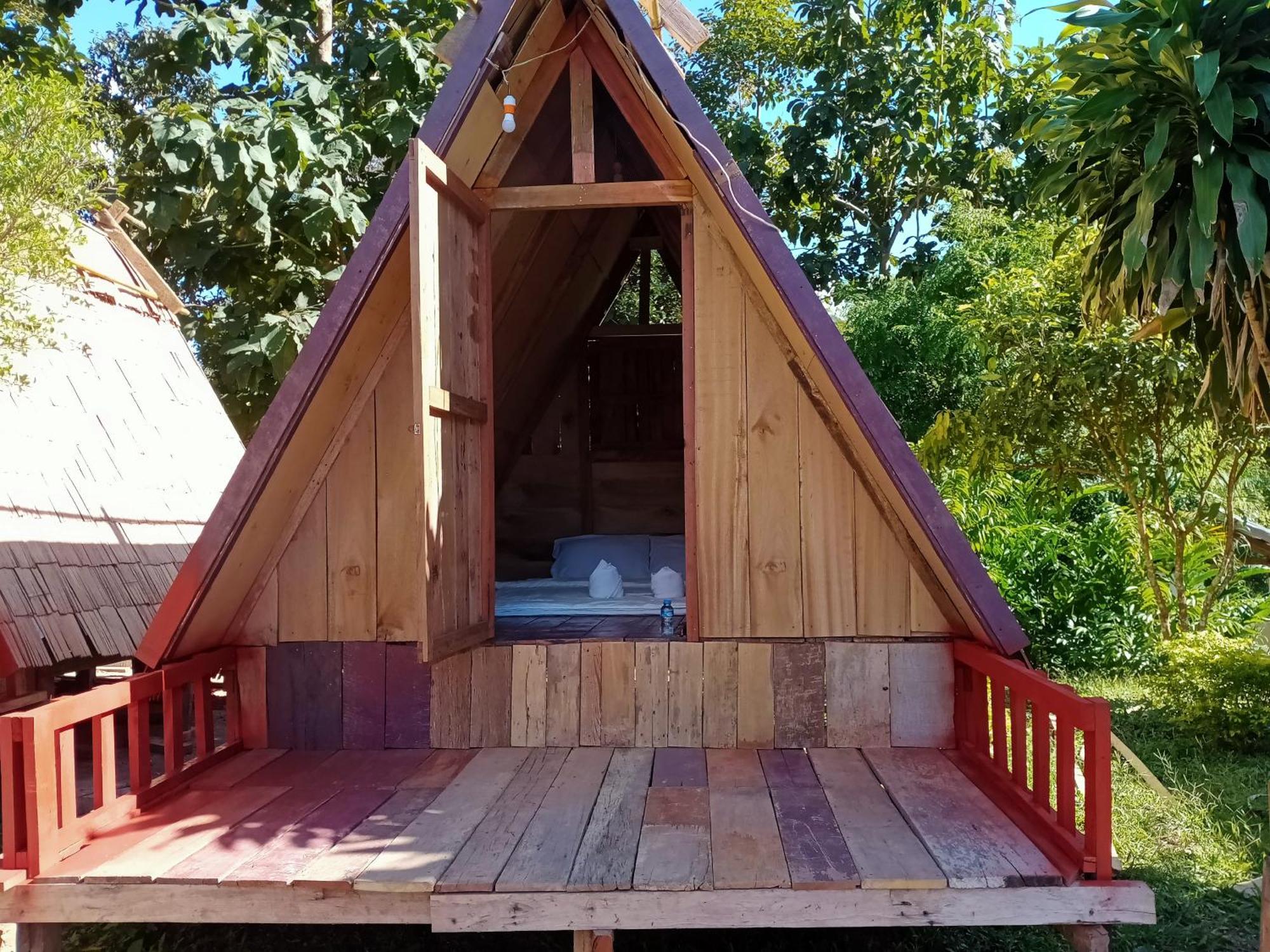 Campingsite Swimming Pool Ban Nongkham Екстер'єр фото