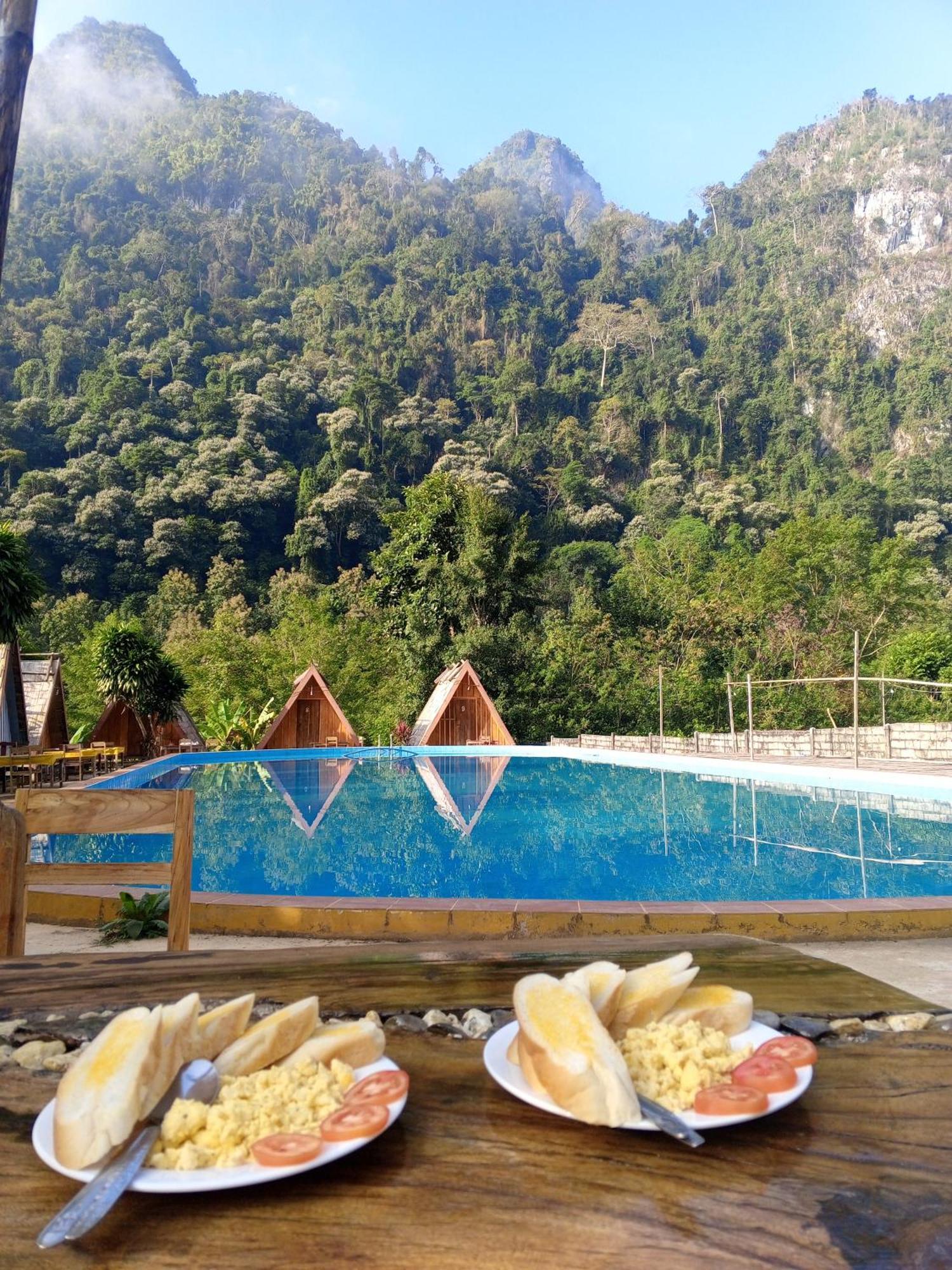Campingsite Swimming Pool Ban Nongkham Екстер'єр фото