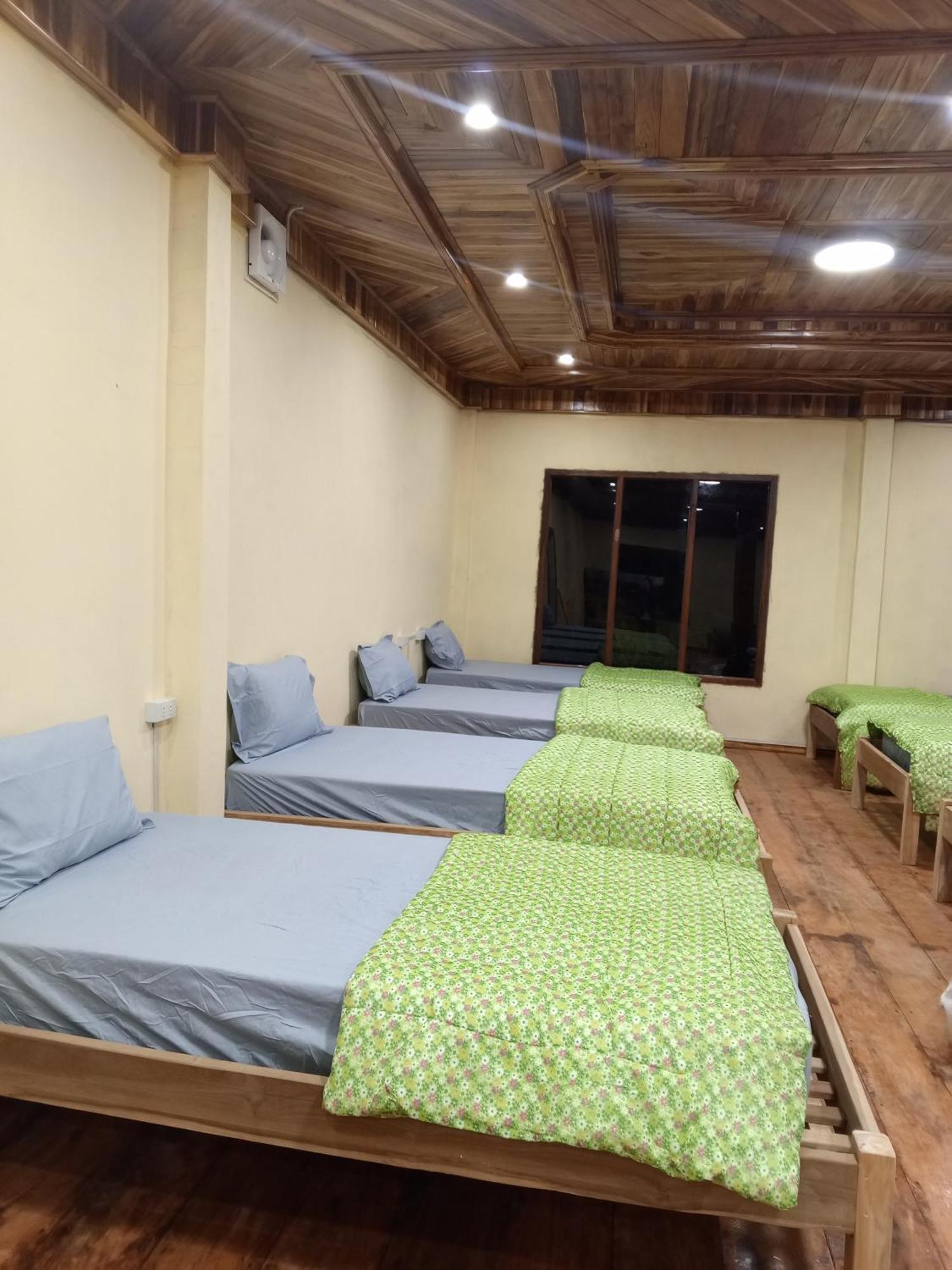 Campingsite Swimming Pool Ban Nongkham Екстер'єр фото
