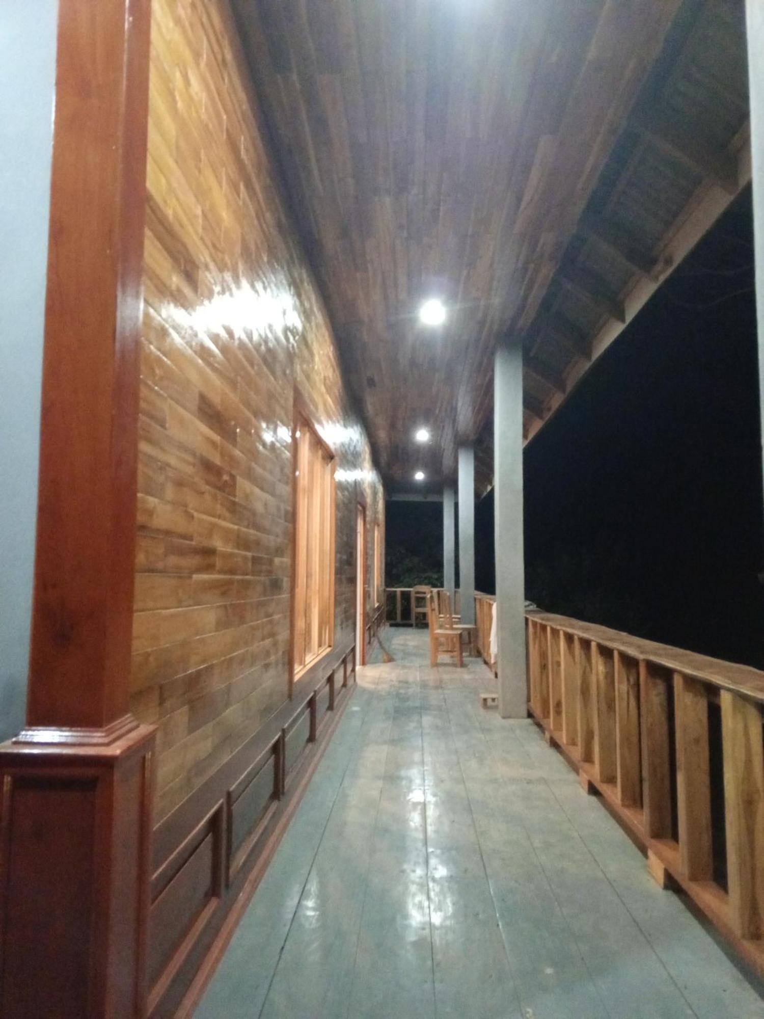 Campingsite Swimming Pool Ban Nongkham Екстер'єр фото